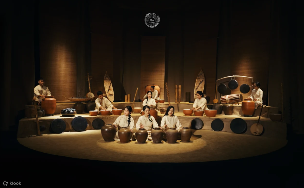 Tìm về âm sắc cội nguồn